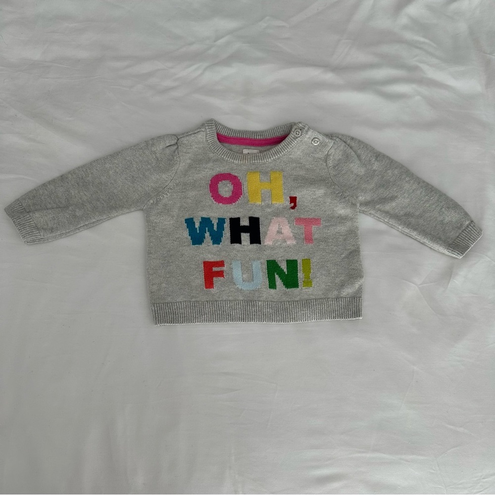 Baby GAP Gray Sweatshirt Crew Neck Long Sleeve Size 3-6M